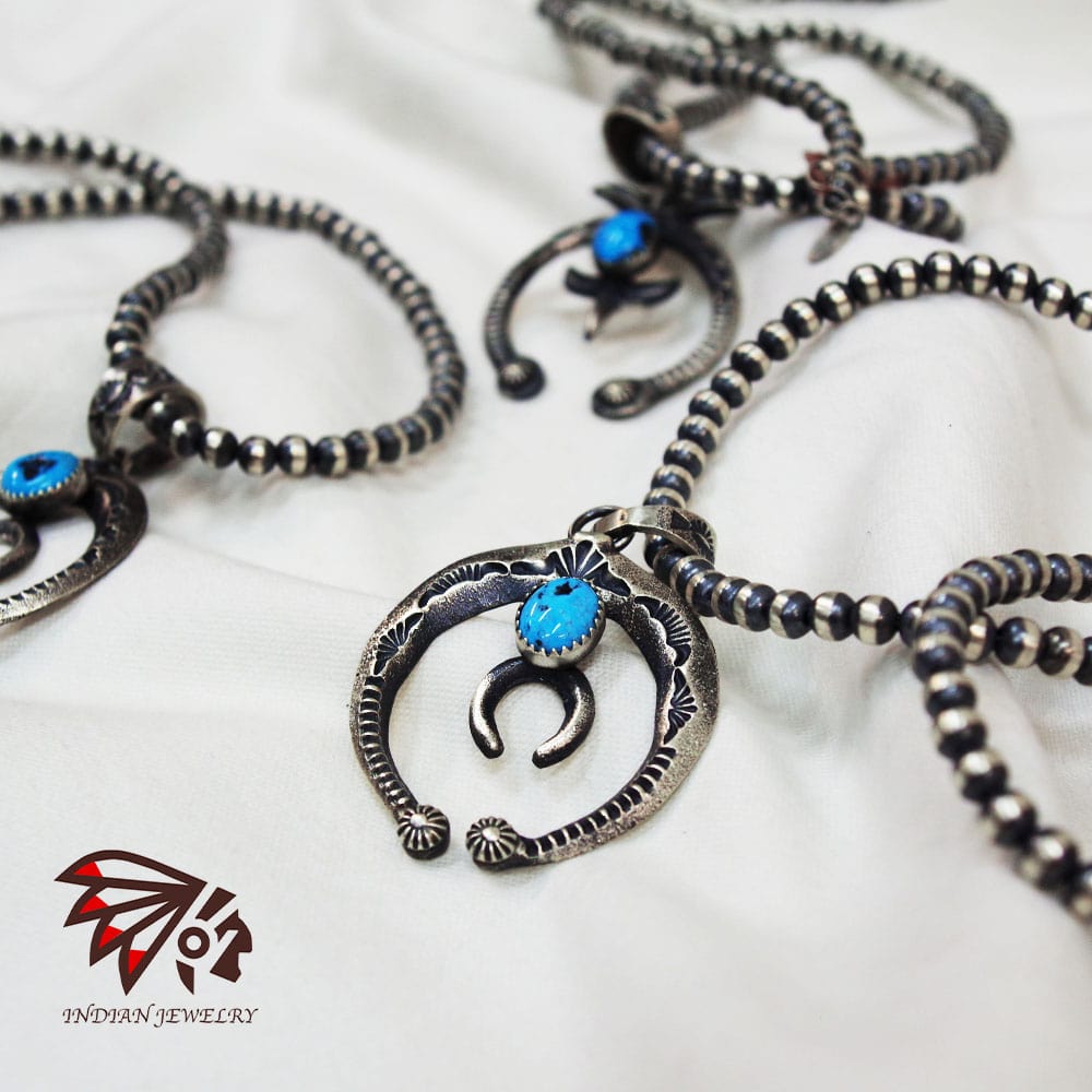 INDIAN JEWELRY(インディアンジュエリー)】Navajo NAJA Necklace by 