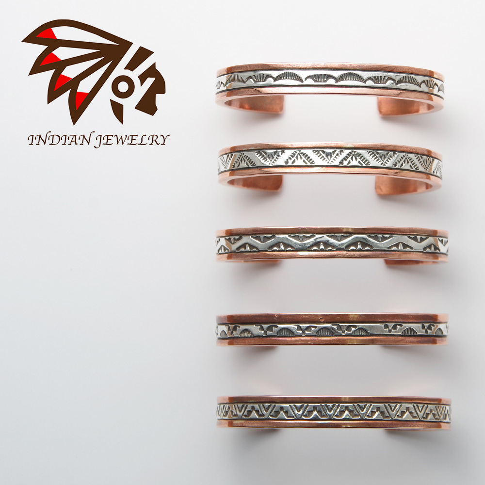 【INDIAN JEWELRY(インディアンジュエリー)】Navajo copper×silver Bangle By Wylie Secatero ナバホ族 銅×銀 スタンプワークバングル ワイリー・セカテロ 太幅