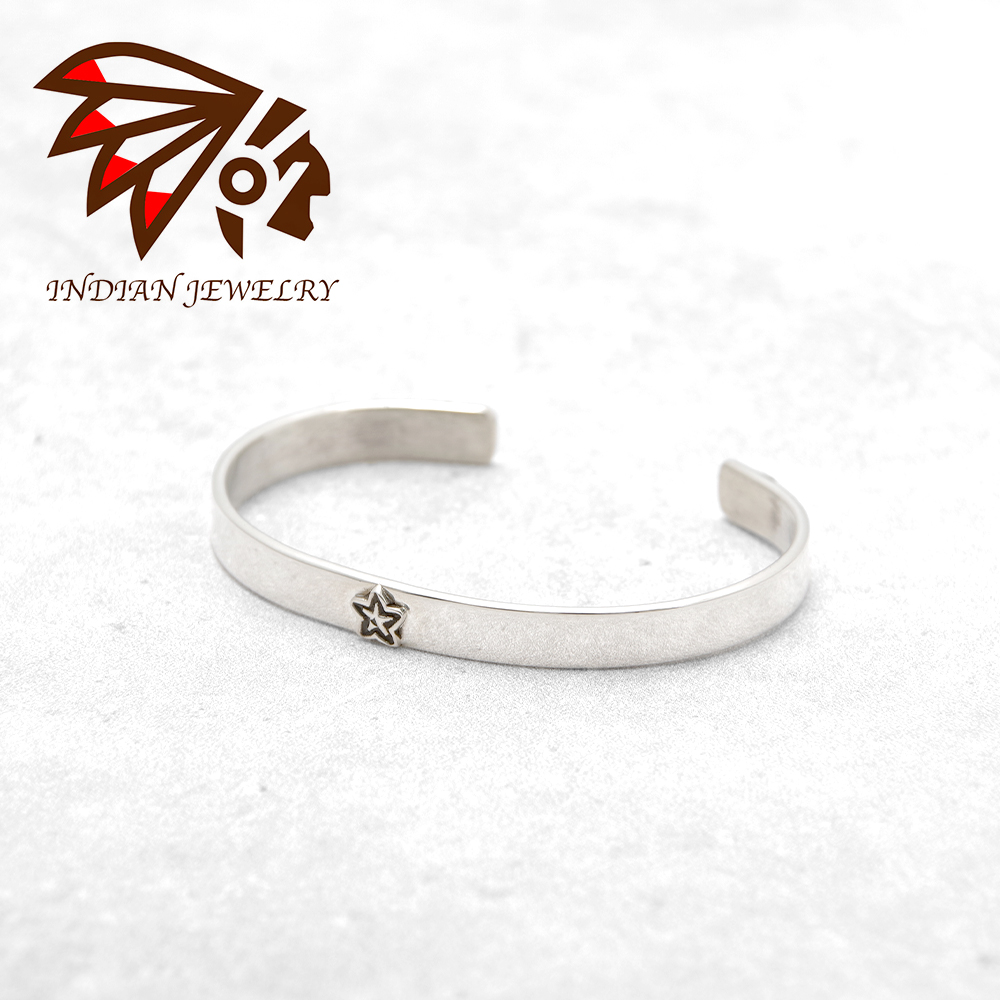 INDIAN JEWELRY インディアンジュエリー】Navajo Bangle by HENRY 
