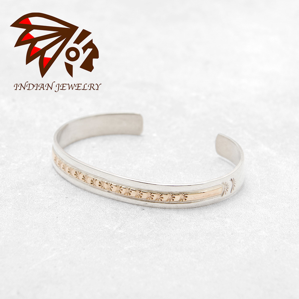 【INDIAN JEWELRY インディアンジュエリー】Navajo Silver×14KGF Bangle KING PINOナバホ族 シルバー×ゴールド バングルキング・ピノ作 0.9cm