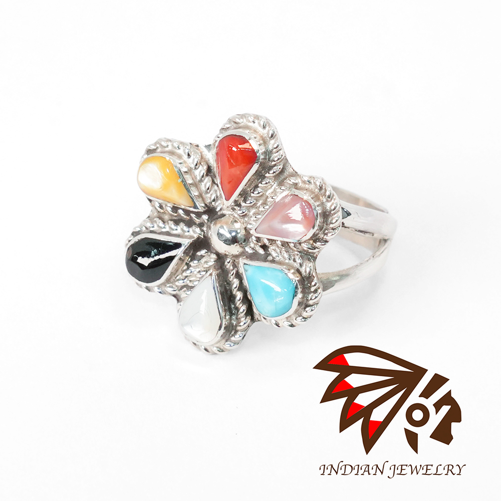 【INDIAN JEWELRY インディアンジュエリー】Zuni inlaid flower ring Carol Lateyice ズニ インレイフラワーリング キャロル・レイティス作