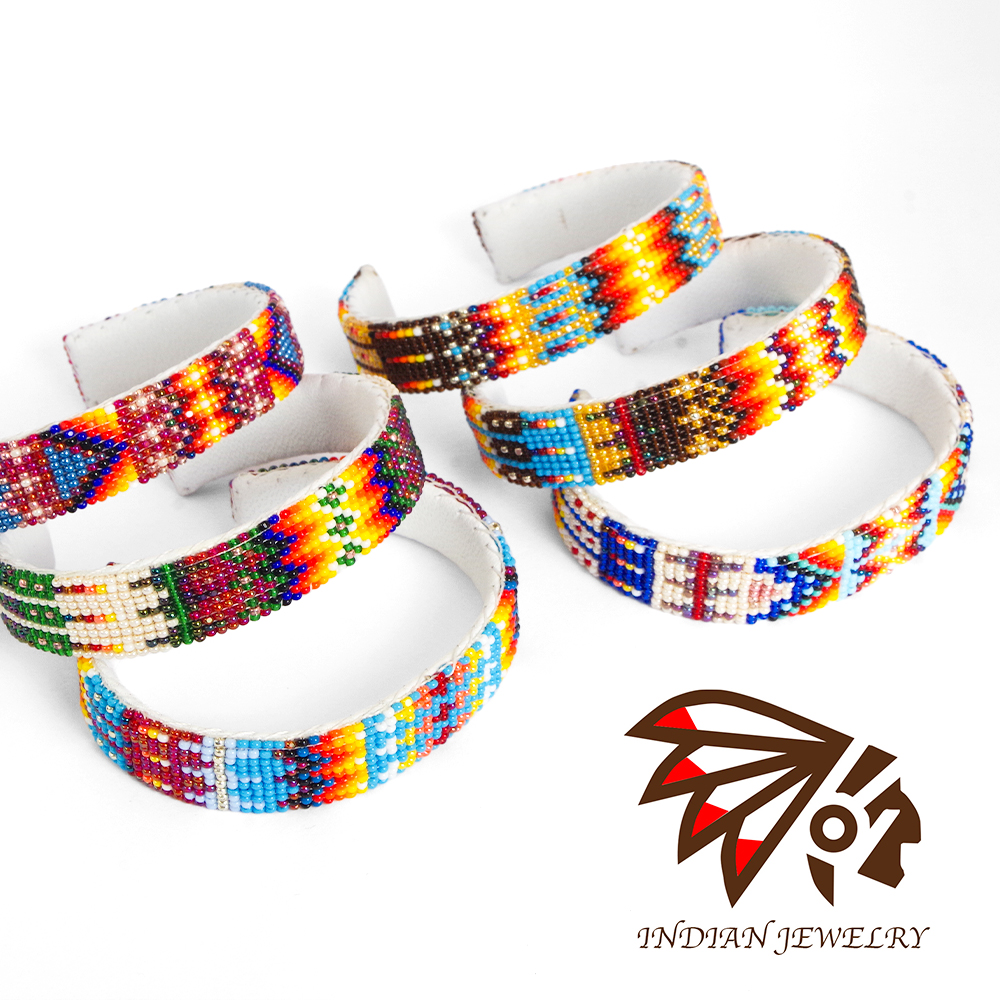 【INDIAN JEWELRY インディアンジュエリー】Navajo small beads bangle Francis Stewart ナバホ スモールビーズバングル フランシス・スチュアート作