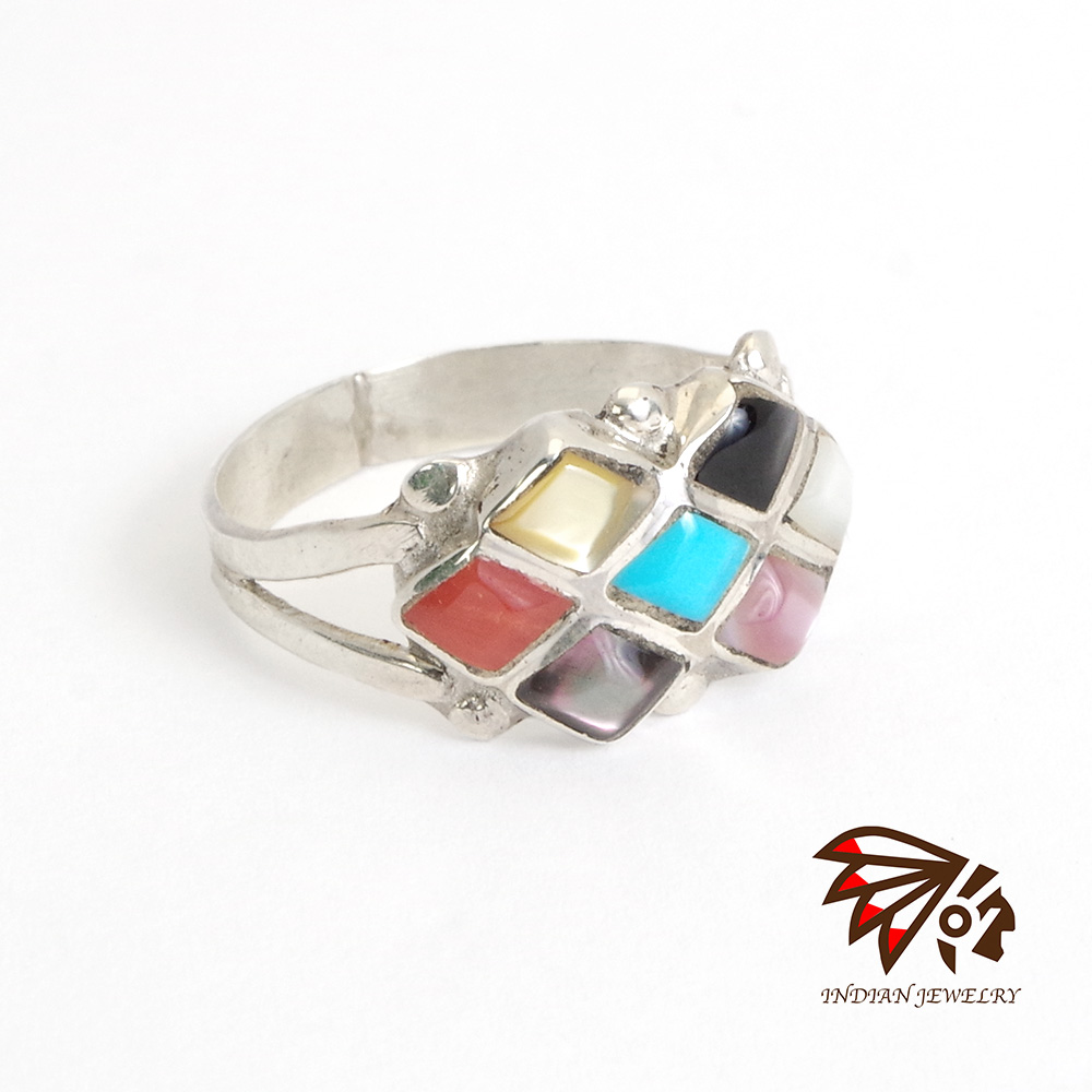 【INDIAN JEWELRY インディアンジュエリー】Zuni diamond shape 7stone ring Bonnie Quam ズニ ダイヤモンドシェイプ 7ストーンリング ボニー・クァム作