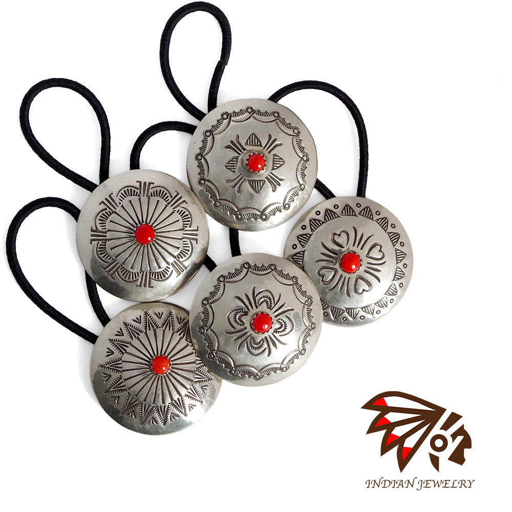 【INDIAN JEWELRY インディアンジュエリー】Navajo Silver Coral Concho Anrnold Blackgoat ナバホ シルバーコーラルコンチョ アーノルド・ブラックゴート