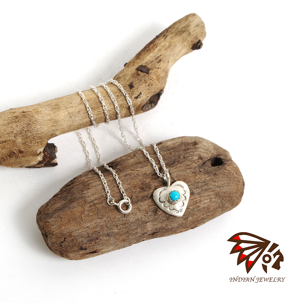 【INDIAN JEWELRY インディアンジュエリー】Navajo Stampwork Heart pendant Unknown ナバホ スタンプワークハートペンダント 作者不明