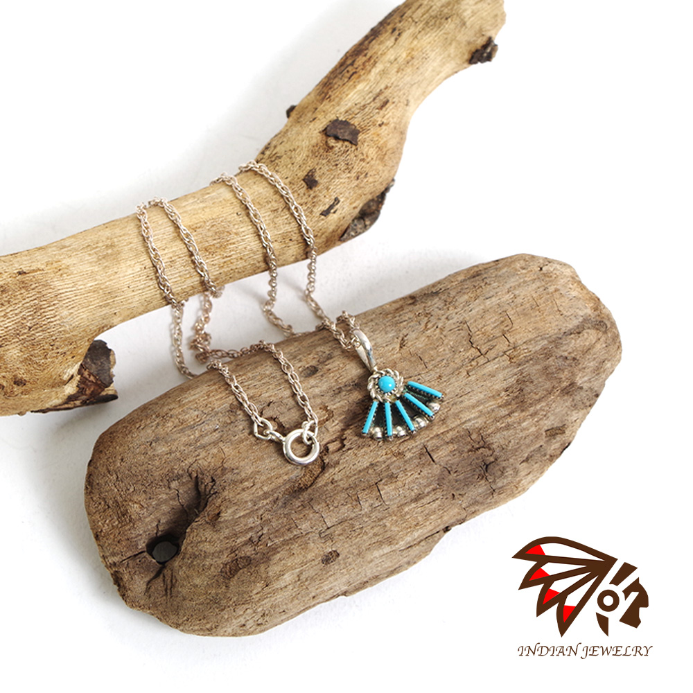 【INDIAN JEWELRY インディアンジュエリー】ZUNI Fan Shape pendant Unknown ズニ ファンシェイプペンダント 作者不明